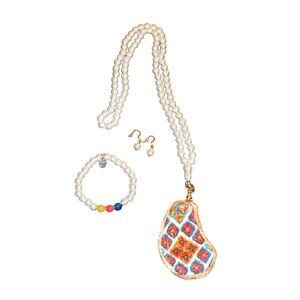Hand-crafted 3 piece "Talaveras White" set using oyster and pearl